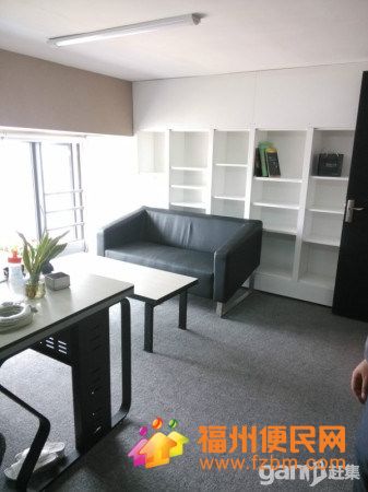 豪裝5A級(jí)純寫字樓出租，拎包辦公，鋼木家具配套